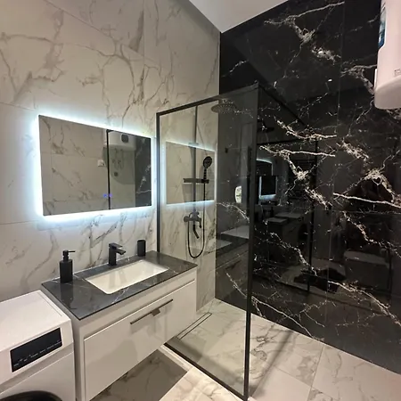 Bexhisteni Lux Rent Σκόδρα