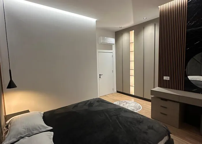 公寓 Bexhisteni Lux Rent